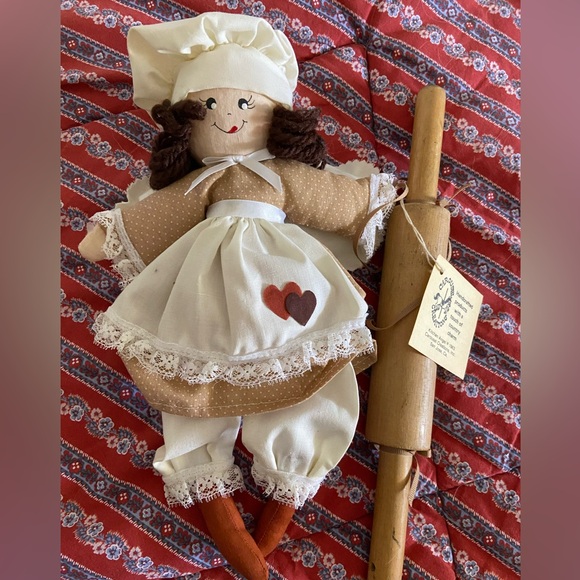 CAROUSEL CREATIONS 1983 KITCHEN ANGEL Stuffed Doll - Picture 2 of 6